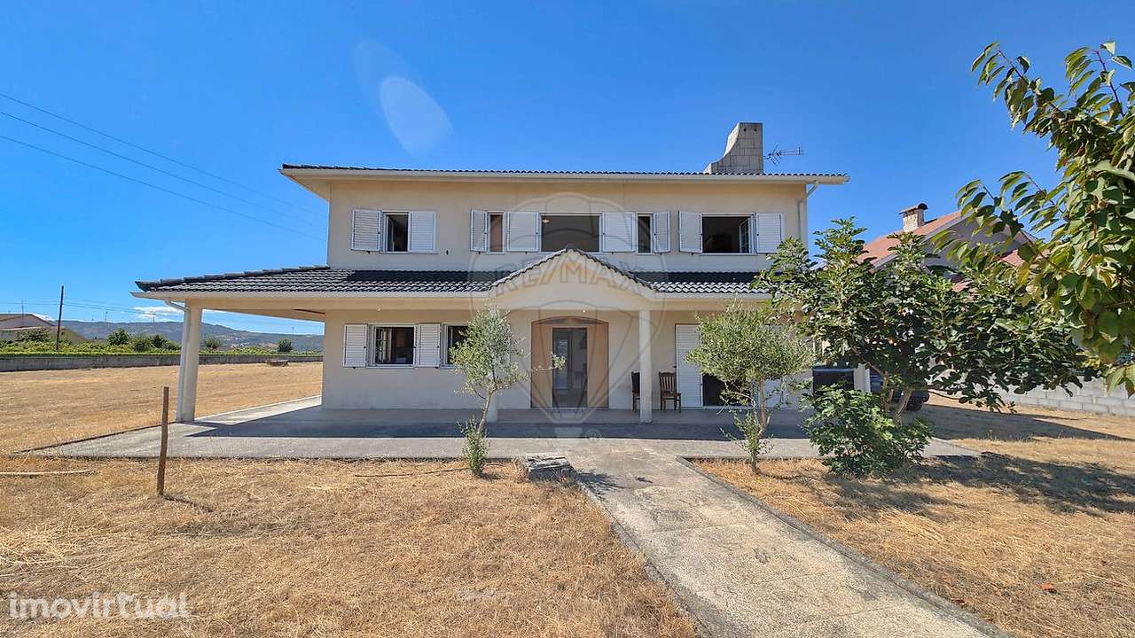 Moradia T4 para venda - Grande imagem: 2/38