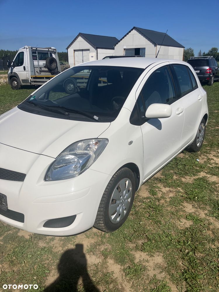 Toyota Yaris 1.33 Sol - 3