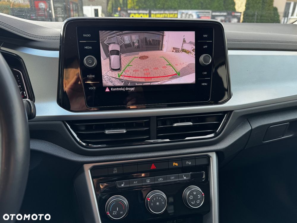 Volkswagen T-Roc 1.5 TSI ACT OPF DSG IQ.DRIVE - 27