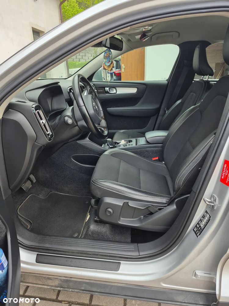 Volvo XC 40 D3 Momentum - 8