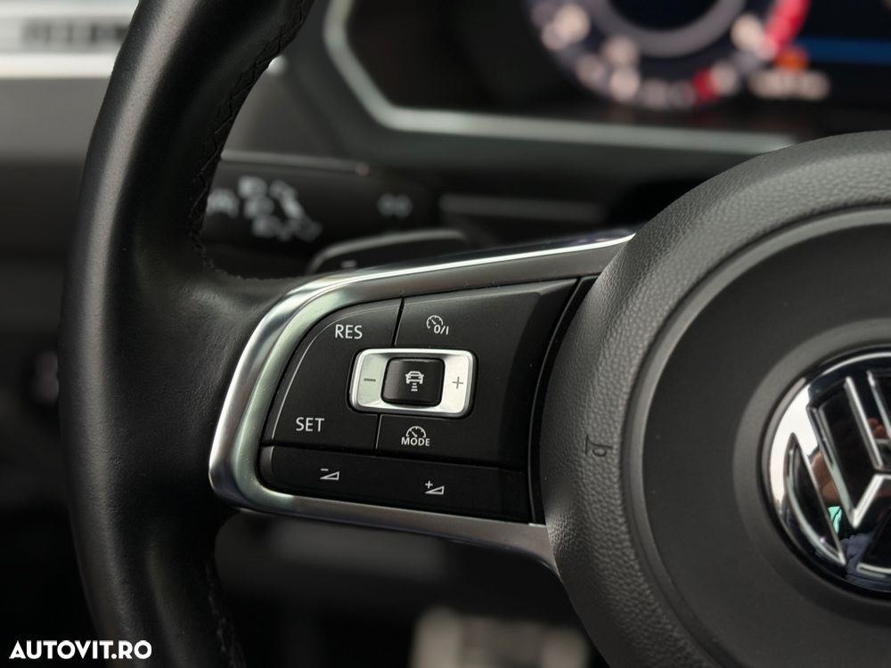 Volkswagen Tiguan 2.0 TDI SCR 4MOTION DSG Highline - 29