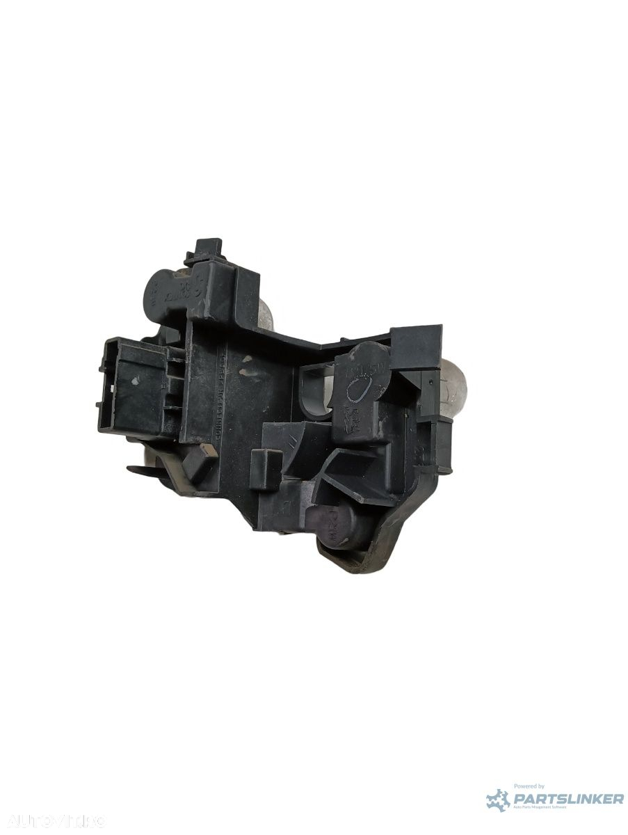 Soclu stop dreapta spate PEUGEOT 206 CC 2D 2000 - > - 2