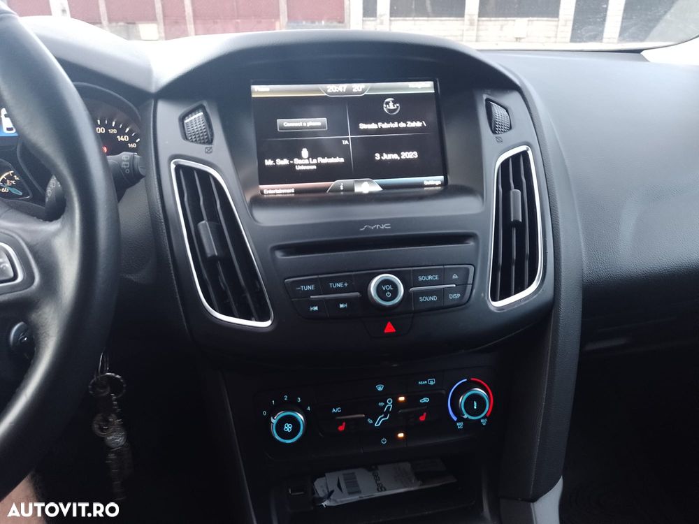 Ford Focus - 3