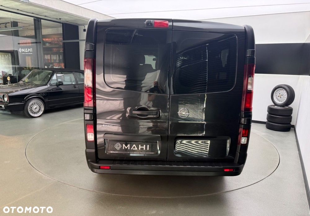 Opel Vivaro L1H1 2,7t Elegance Business - 10