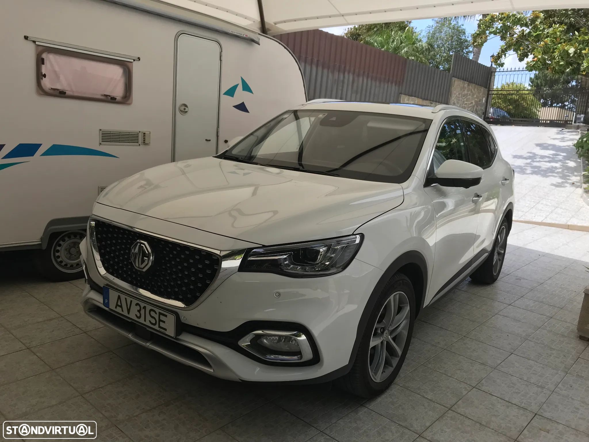 MG EHS 1.5 T-GDI Plug-in Hybrid Luxury - 1