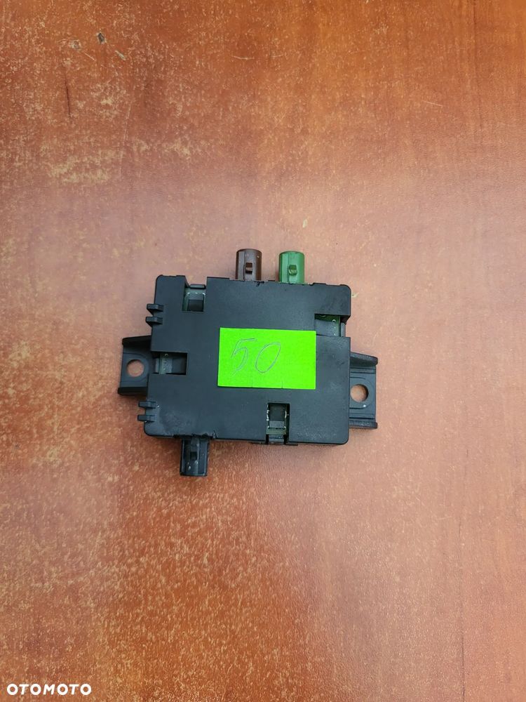 MODUŁ ANTENA MERCEDES C - KLASA W205  A2059058001 - 1