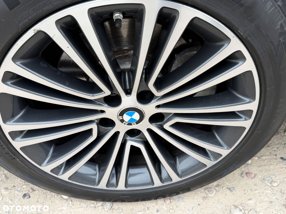 BMW Seria 5 520d M Sport Edition - 29