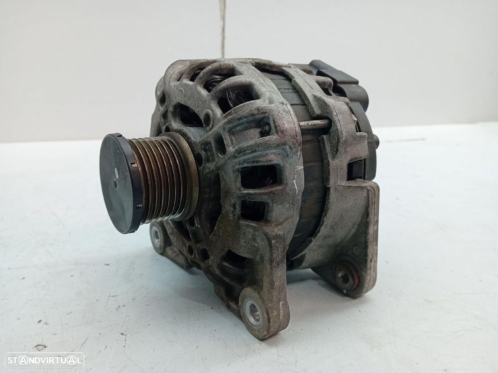 Alternador RENAULT Clio IV (BH_)