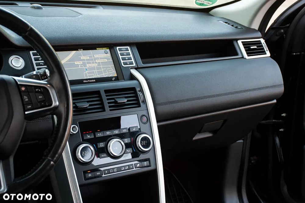 Land Rover Discovery Sport - 15