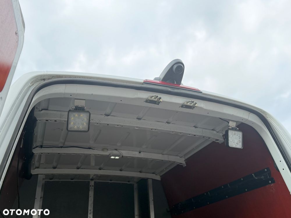 Mercedes-Benz sprinter - 15