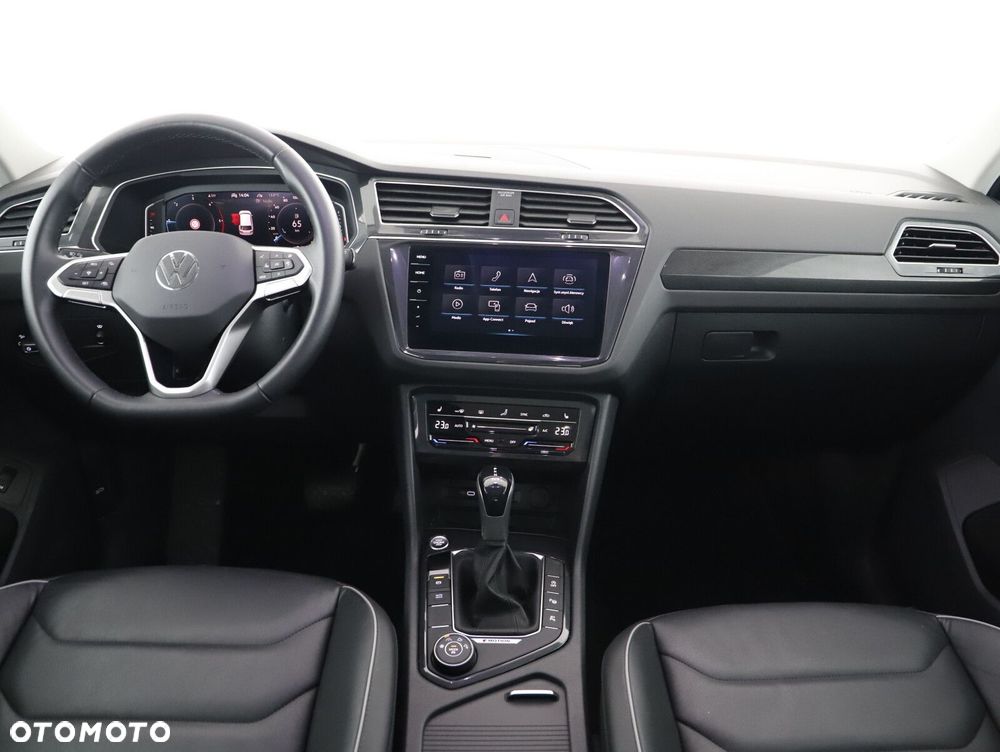 Volkswagen Tiguan - 9