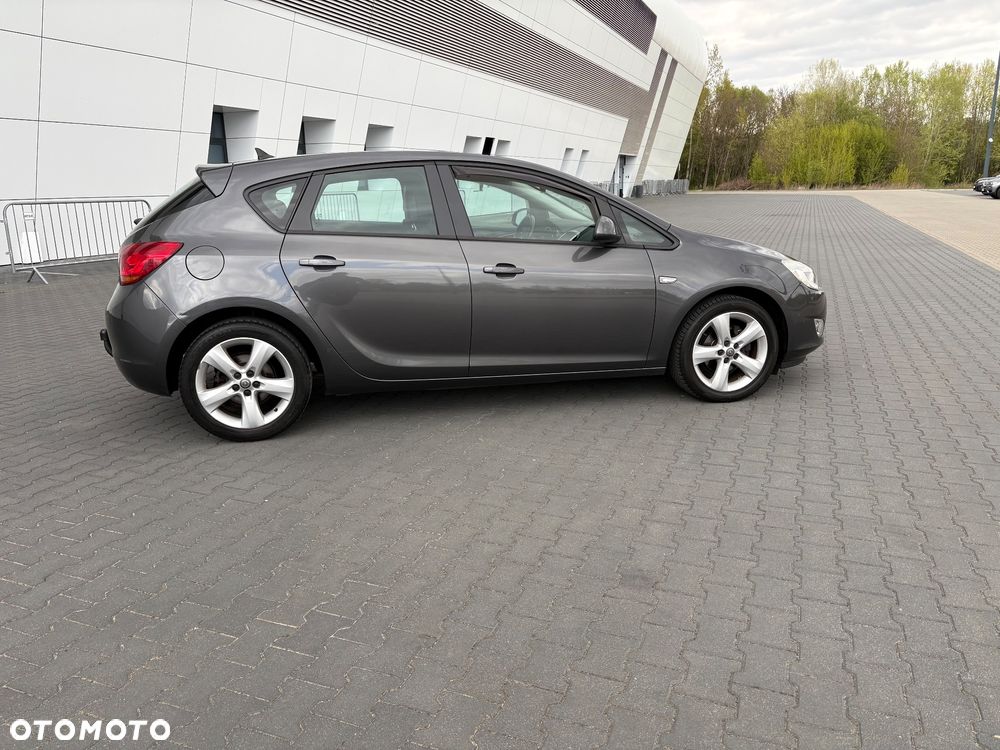 Opel Astra 1.6 Edition - 4