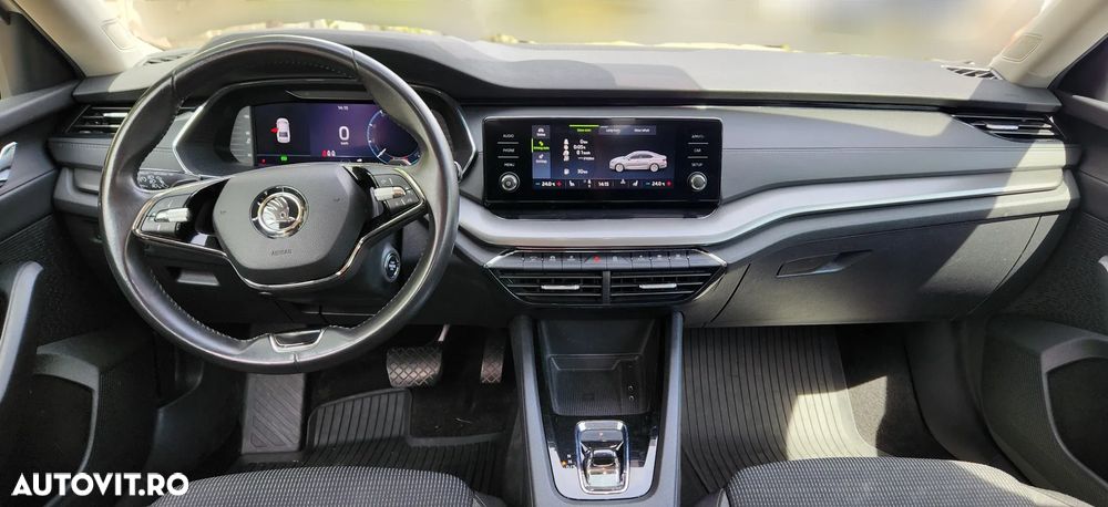 Skoda Octavia 2.0 TDI DSG Style - 10