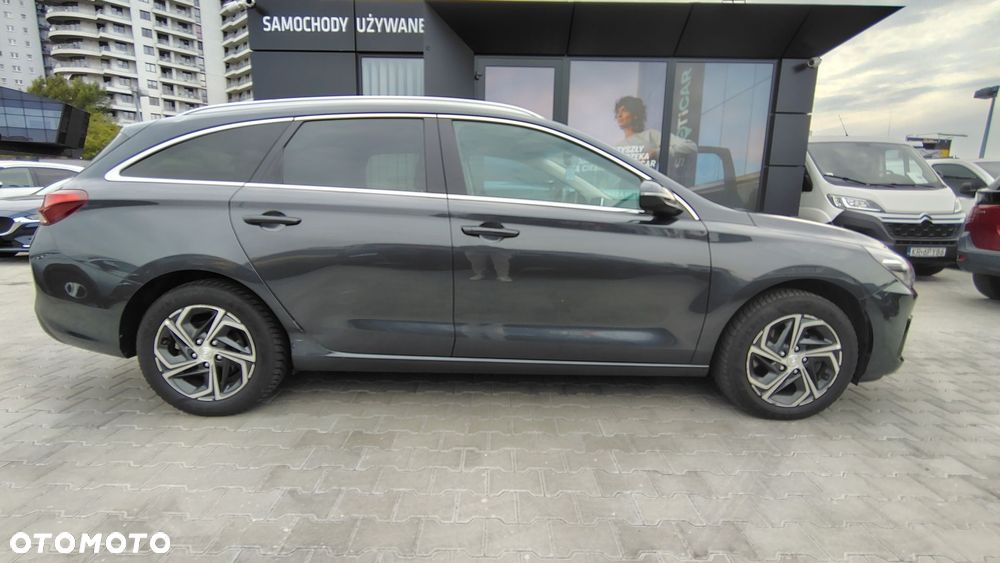 Hyundai i30 1.5 DPI Comfort - 2