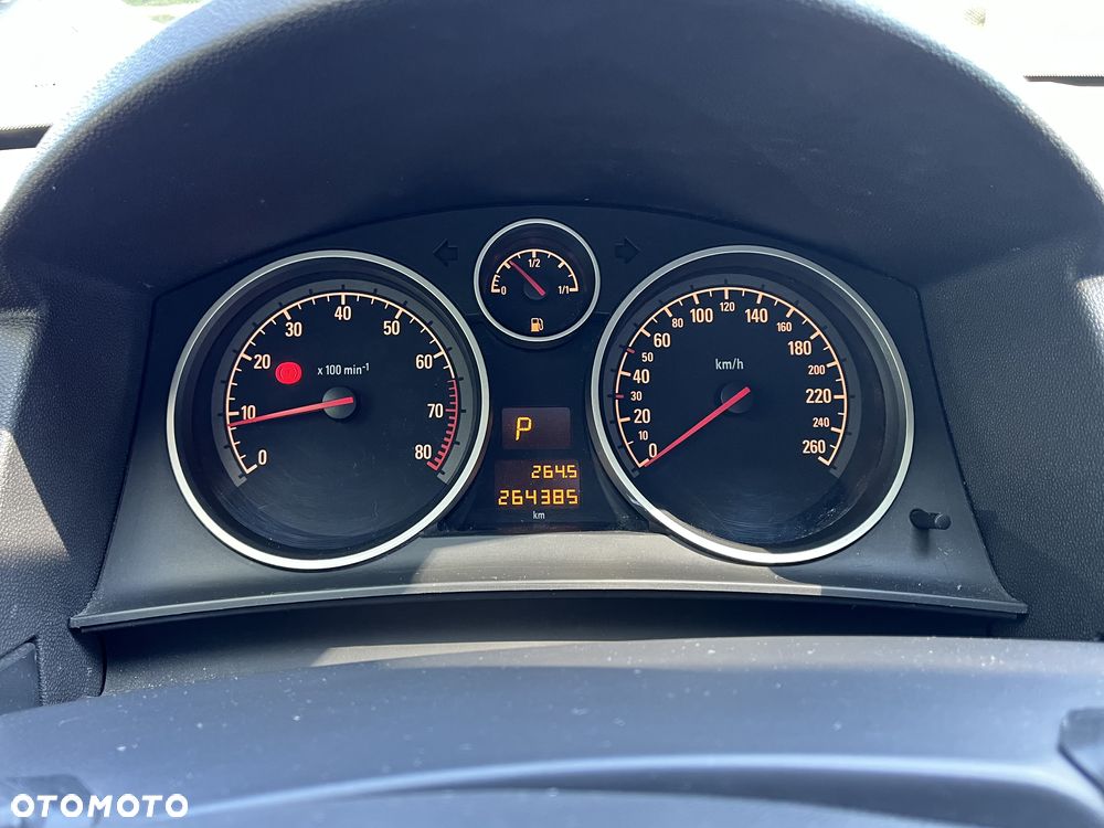 Opel Astra - 4