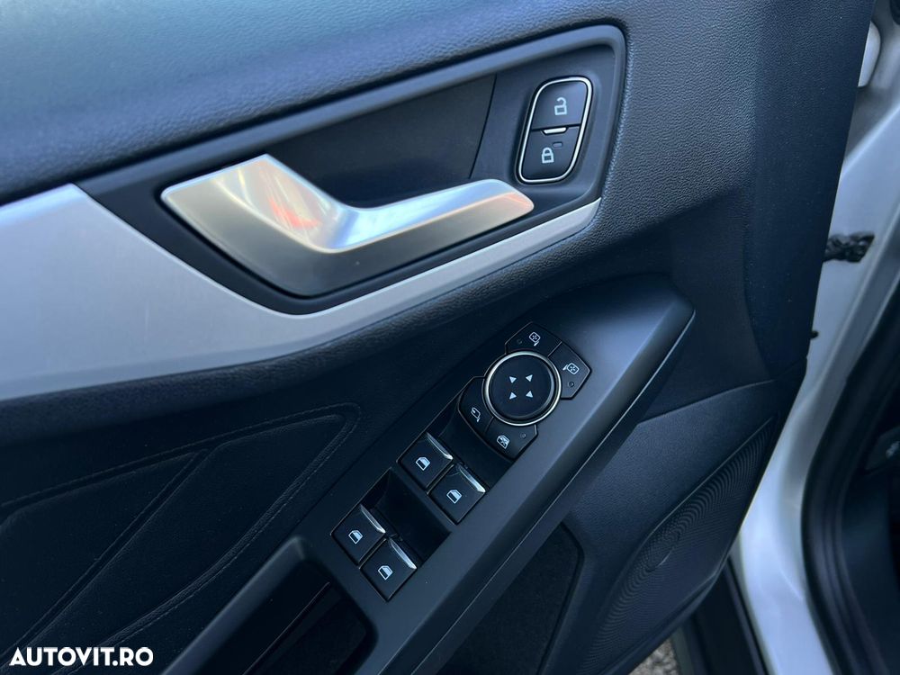 Ford Focus 1.0 EcoBoost Trend Edition - 20