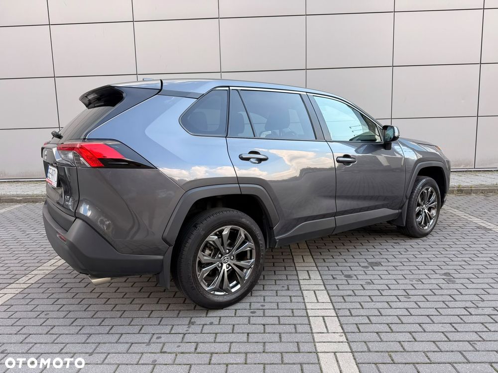 Toyota RAV4 - 4