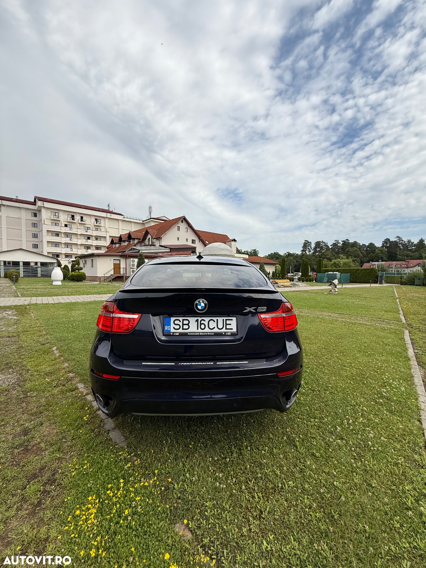 BMW X6 xDrive40d - 9