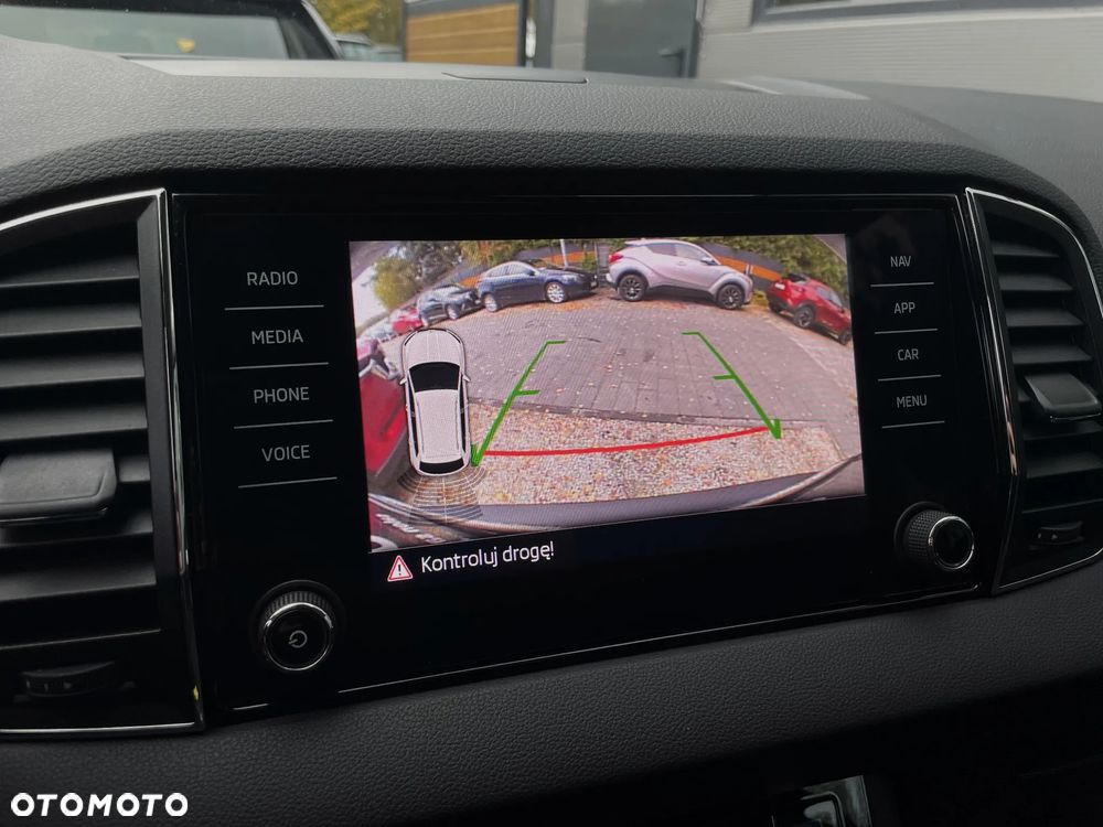 Skoda Karoq 1.5 TSI ACT 4x2 Style DSG - 28