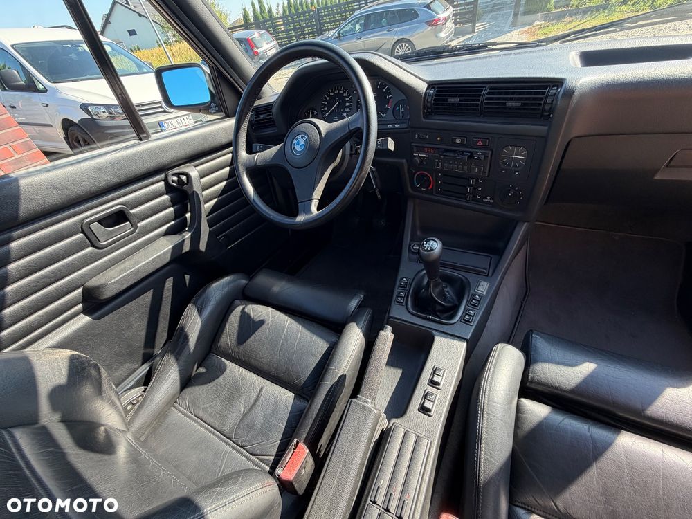 BMW Seria 3 - 35