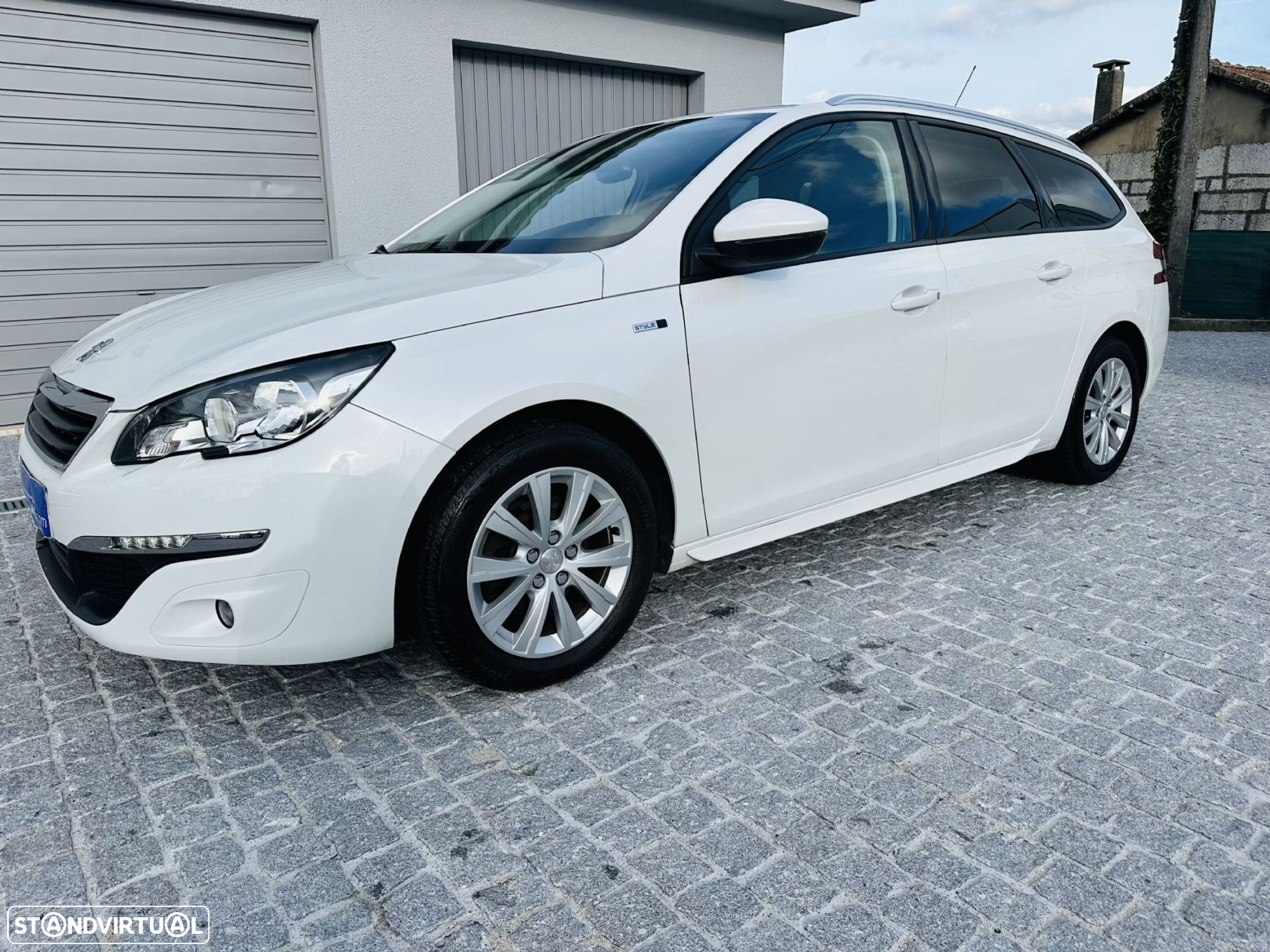 Peugeot 308 SW 1.6 BlueHDi Style - 4