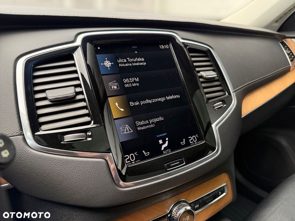 Volvo XC 90 - 18