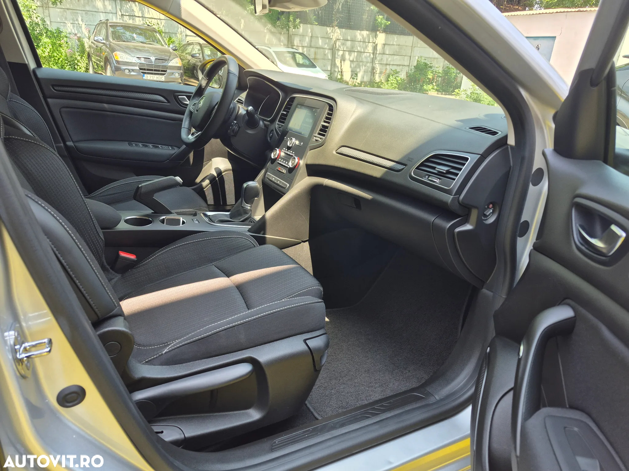 Renault Megane BLUE dCi 115 EDC Deluxe-Paket LIMITED - 12