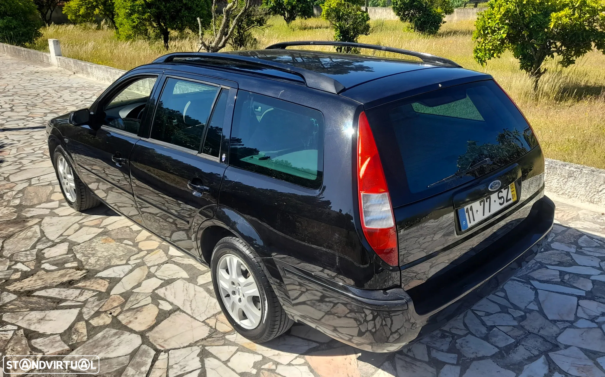 Ford Mondeo SW 2.0 TDdi Ghia - 4
