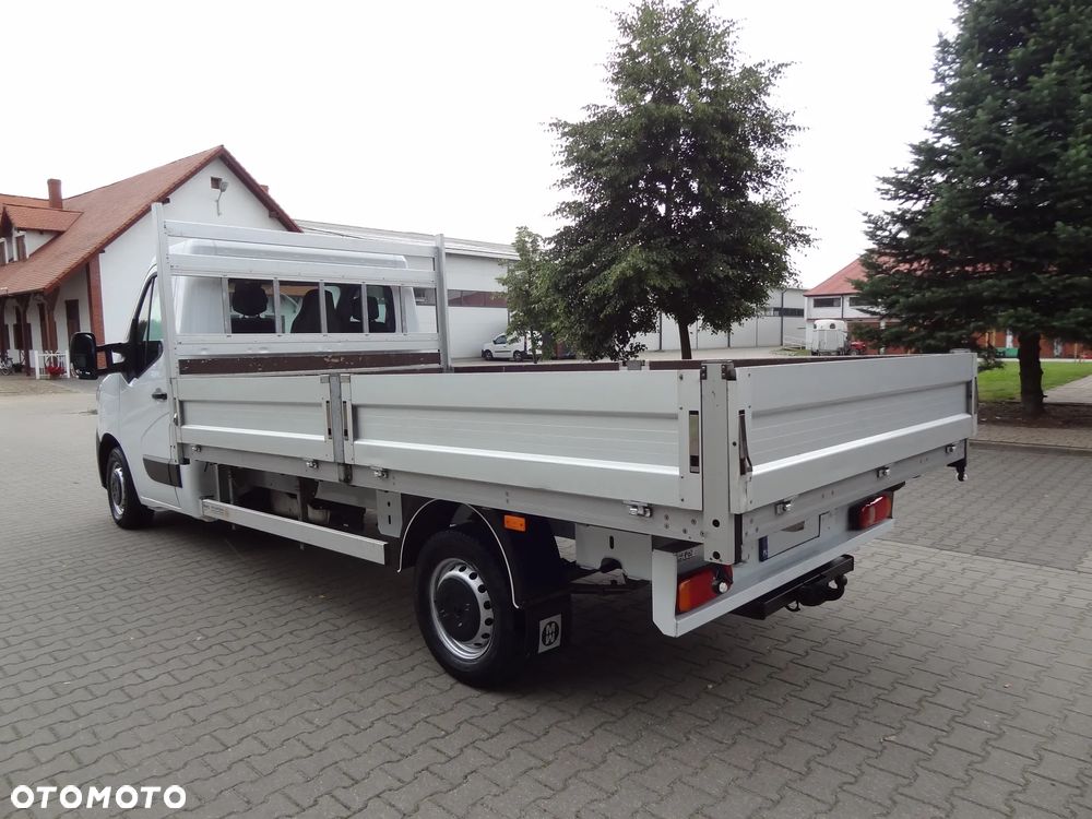 Renault Master Skrzynia 4,0m 2021r - 12