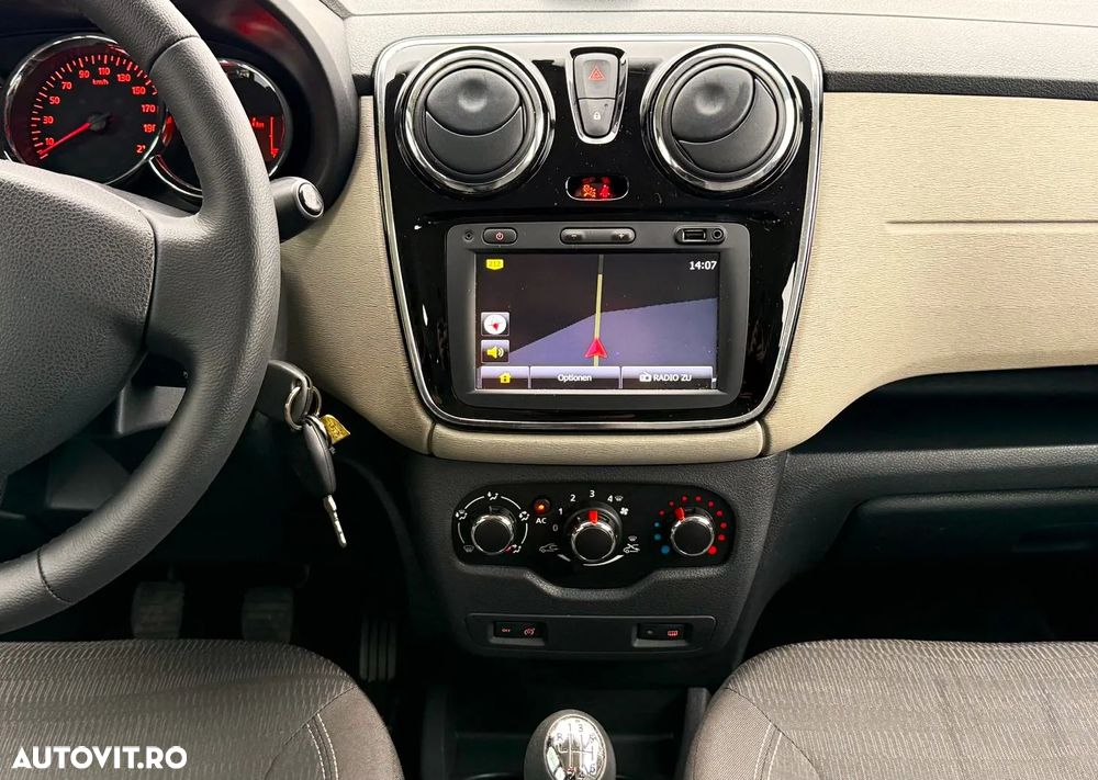 Dacia Lodgy dCi 110 Prestige - 8