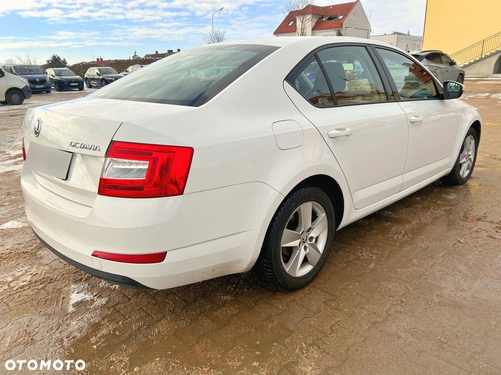 Skoda Octavia 2.0 TDI Style - 9