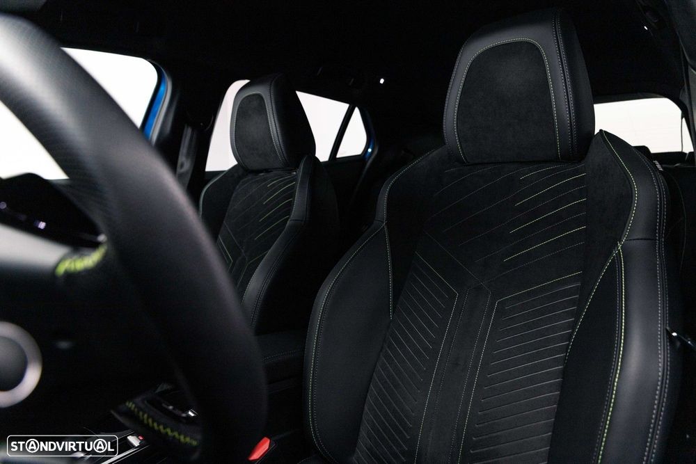 Peugeot e-2008 54 kWh GT - 11