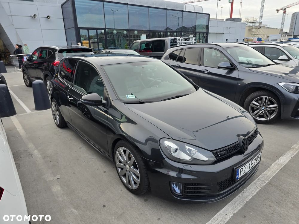 Volkswagen Golf 2.0 TDI GTD - 3