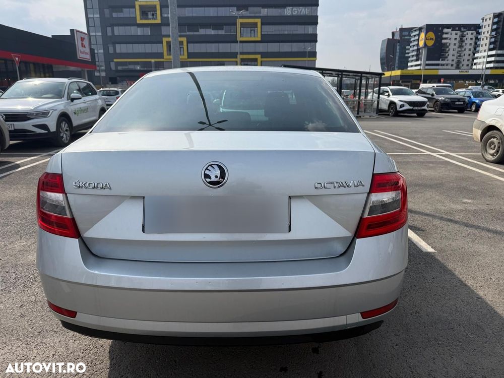 Skoda Octavia 1.6 TDI Active - 7