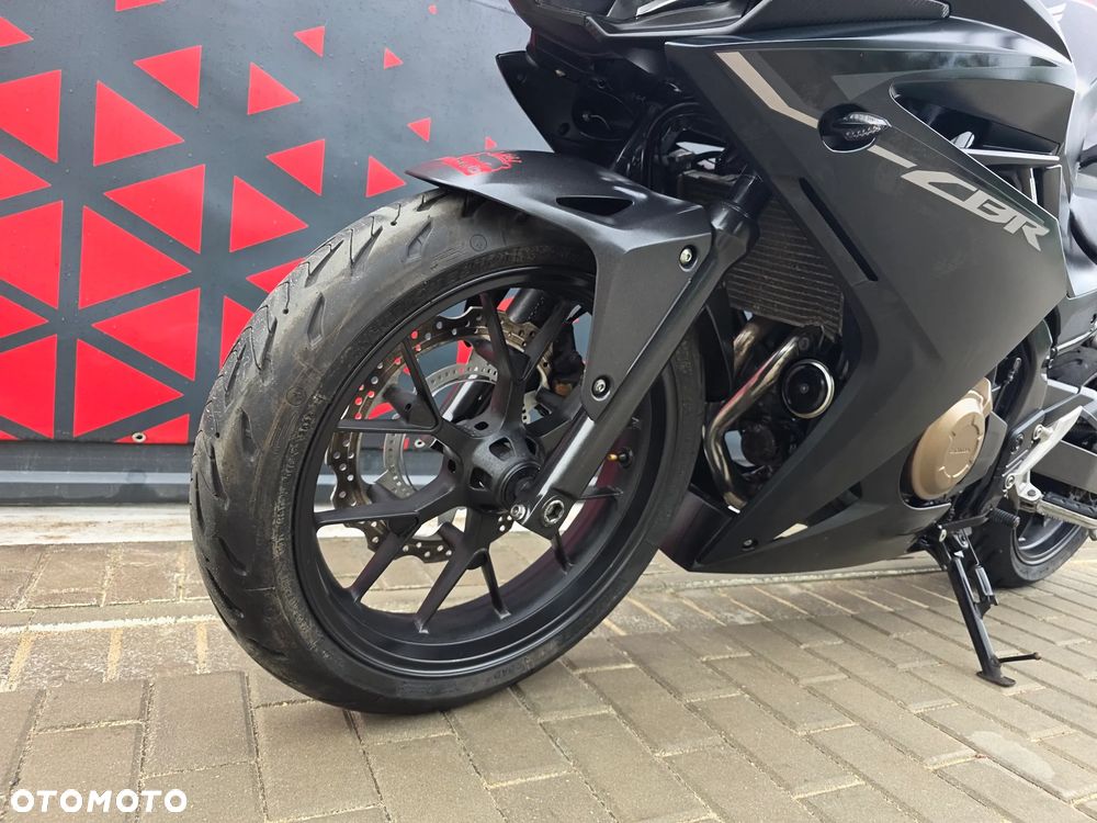 Honda CBR - 14