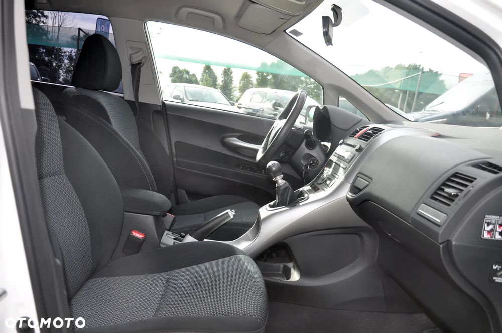 Toyota Auris 1.6 Edition - 35
