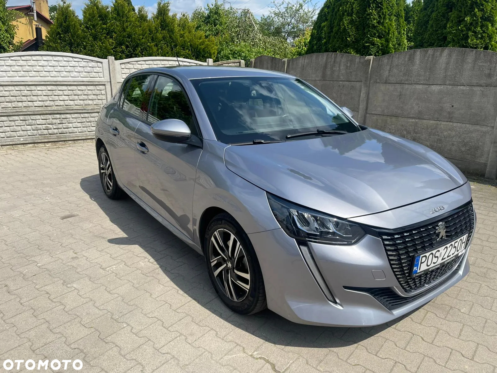 Peugeot 208 1.5 BlueHDi Allure S&S - 3