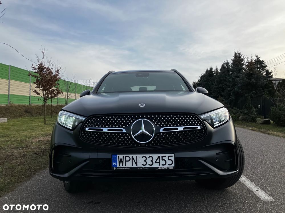 Mercedes-Benz GLC - 4