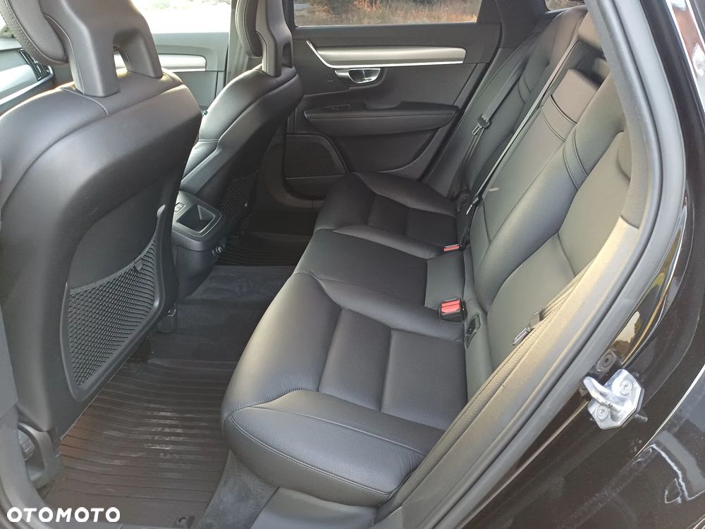 Volvo V90 D5 AWD Geartronic Momentum - 12
