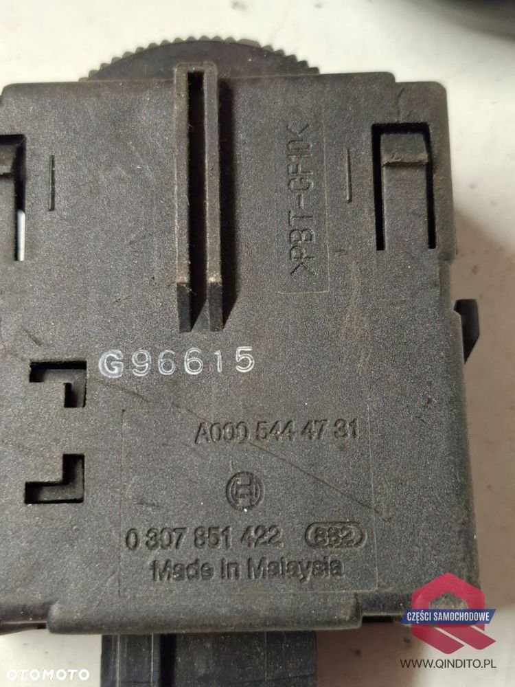 PRZEŁĄCZNIK REGULACJI ŚWIATEŁ MERCEDES ATEGO - 4