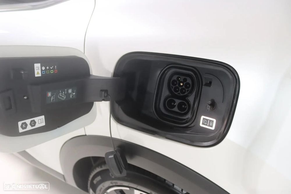 Citroën e-C4 X 50 kWh Shine - 23
