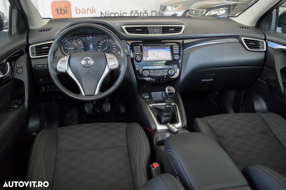Nissan Qashqai 1.6 DCI DPF Start/Stop tekna - 32