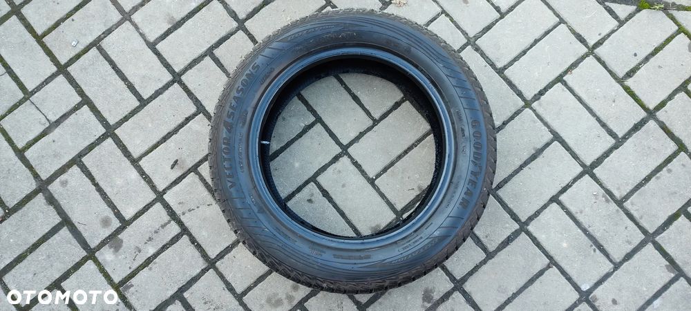 OPONY ZIMOWE 185/60R15 88H GOODYEAR VECTOR 4 SEASONS GEN 2 (1021) 7mm KOMPLET 4 SZTUKI - 3