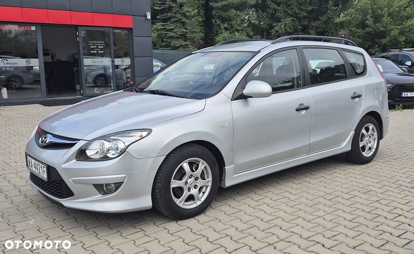 Hyundai i30 1.6 Classic + - 1