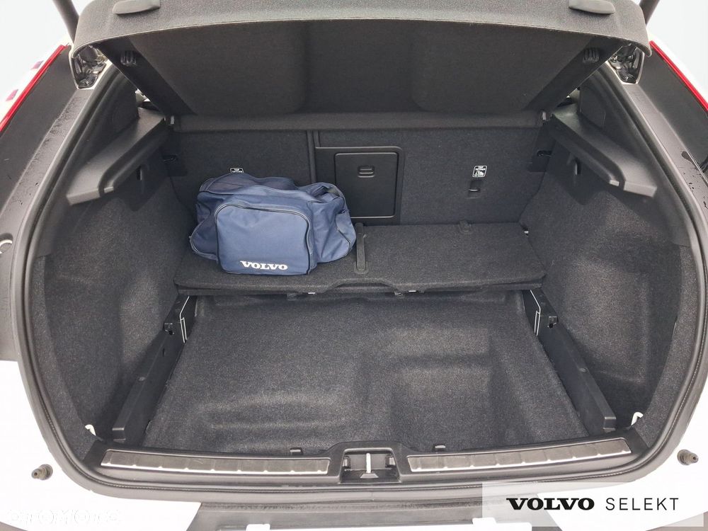 Volvo C40 - 23
