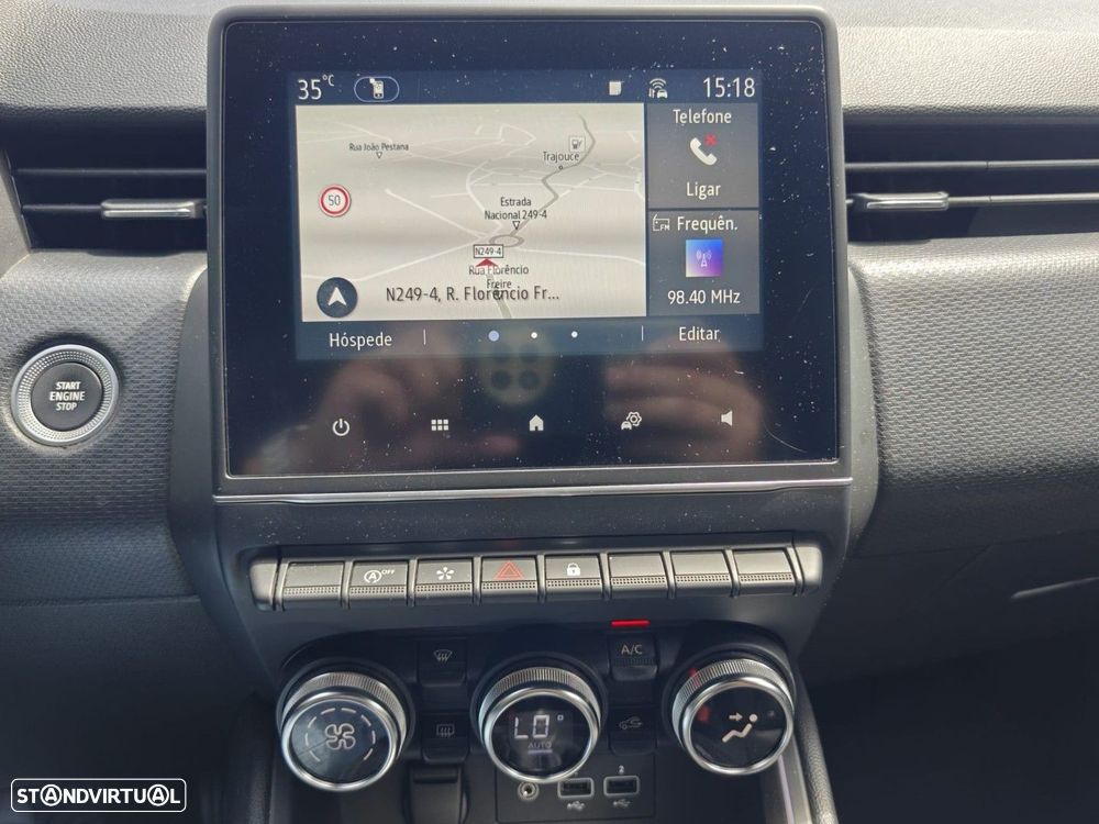 Renault Clio - 19