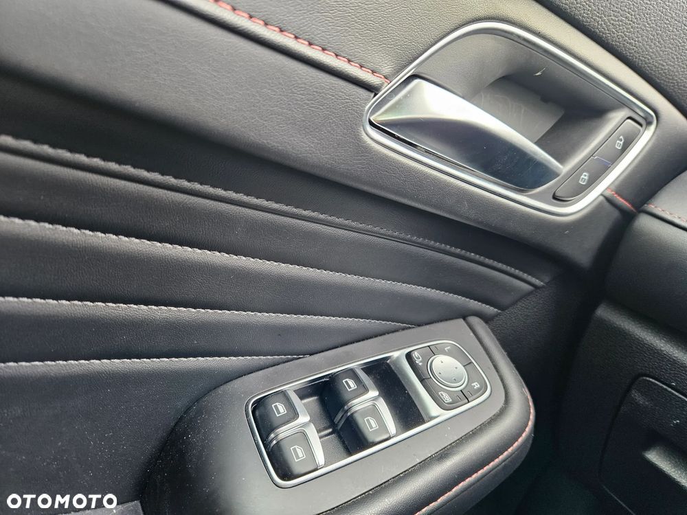 MG HS 1.5T-GDI Luxury - 31