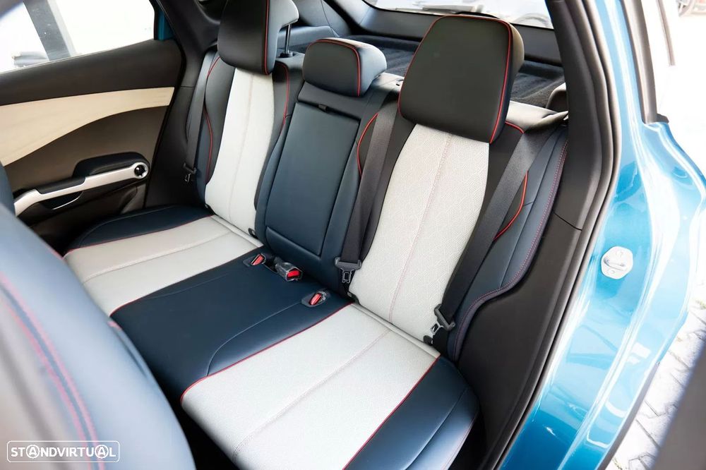 BYD Atto 3 60.48 kWh Comfort - 25