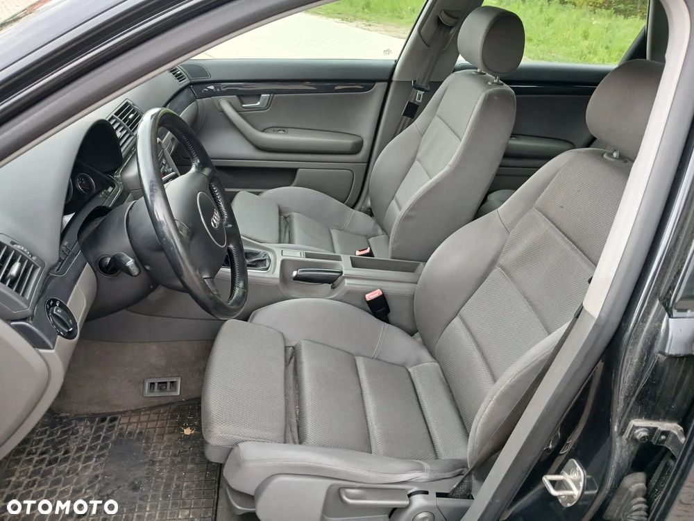 Audi A4 Limousine - 24
