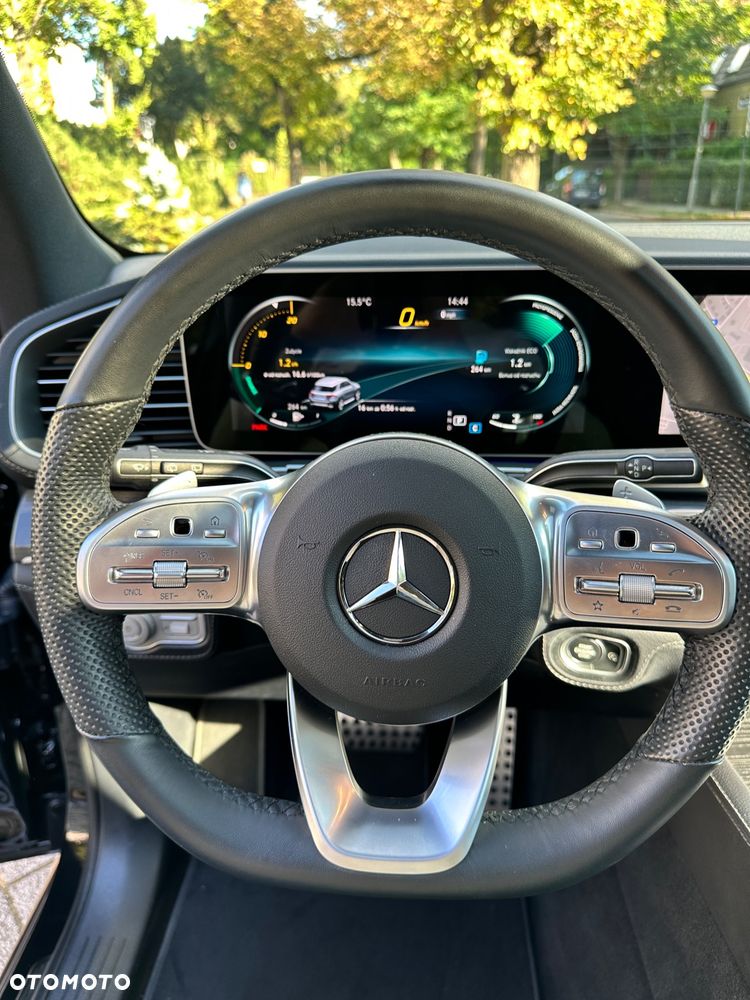 Mercedes-Benz GLE - 26